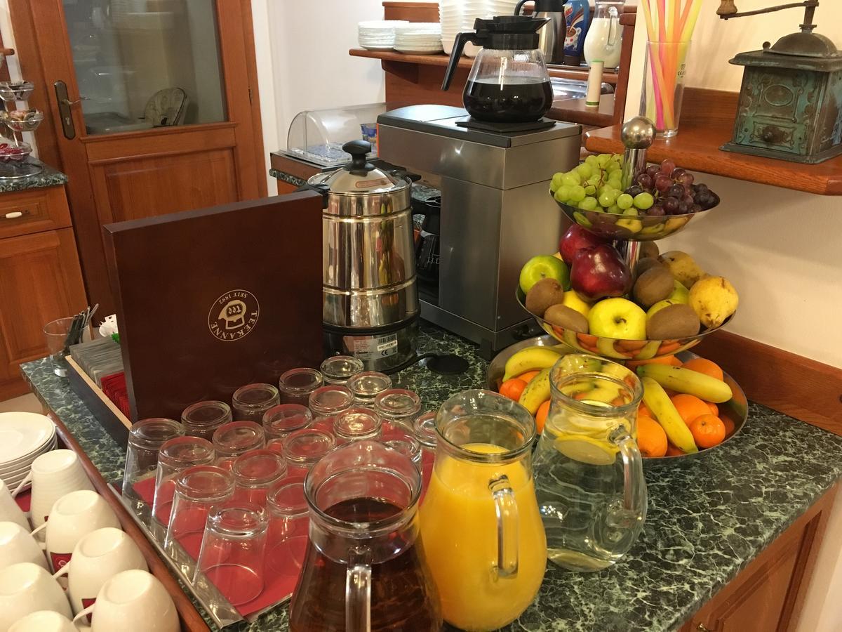 里伽斯布尔诺酒店 外观 照片